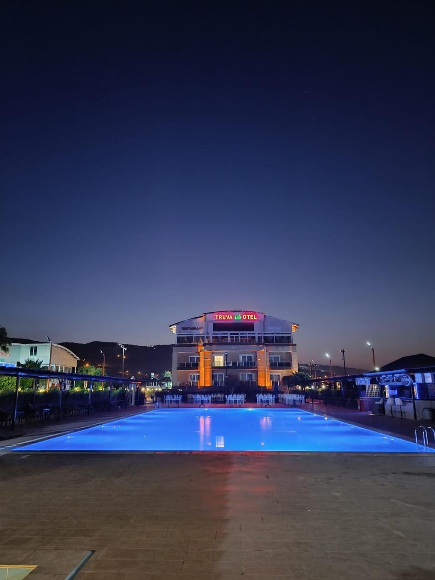 Truva Life Hotel Samandag Exterior photo